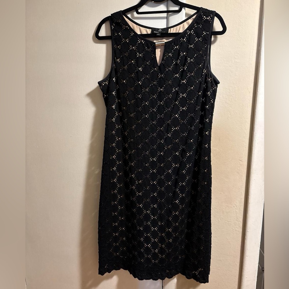 Ronni Nicole Black and Tan Dress